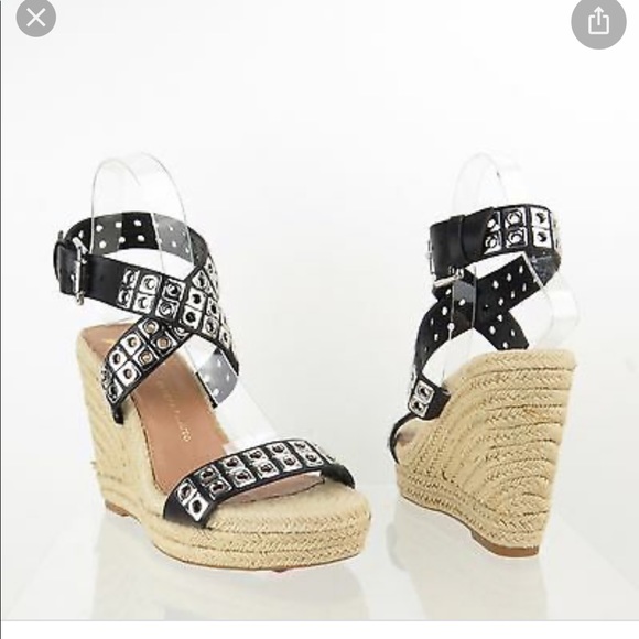 NEW!! Vince Camuto Signature Dacia Wedge Heels!! - Picture 2 of 10